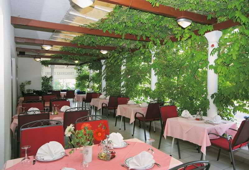 Hotel Trogirski Dvori Exteriör bild