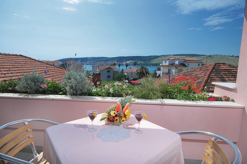 Hotel Trogirski Dvori Rum bild